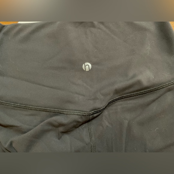 Off line: 3 piece bundle/set of kids to preteen extra small and small leggings. - Picture 4 of 4